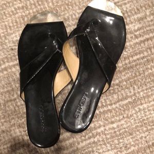 Jimmy chop flip flops